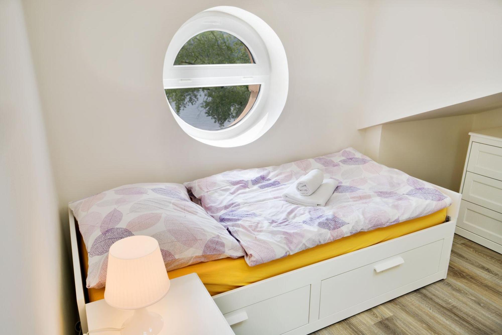 Apartmany ジェチーン エクステリア 写真