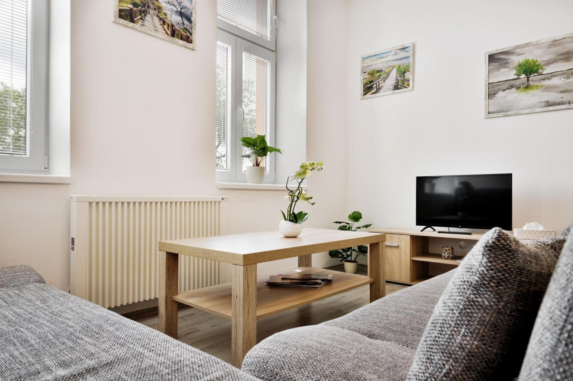 Apartmany ジェチーン エクステリア 写真