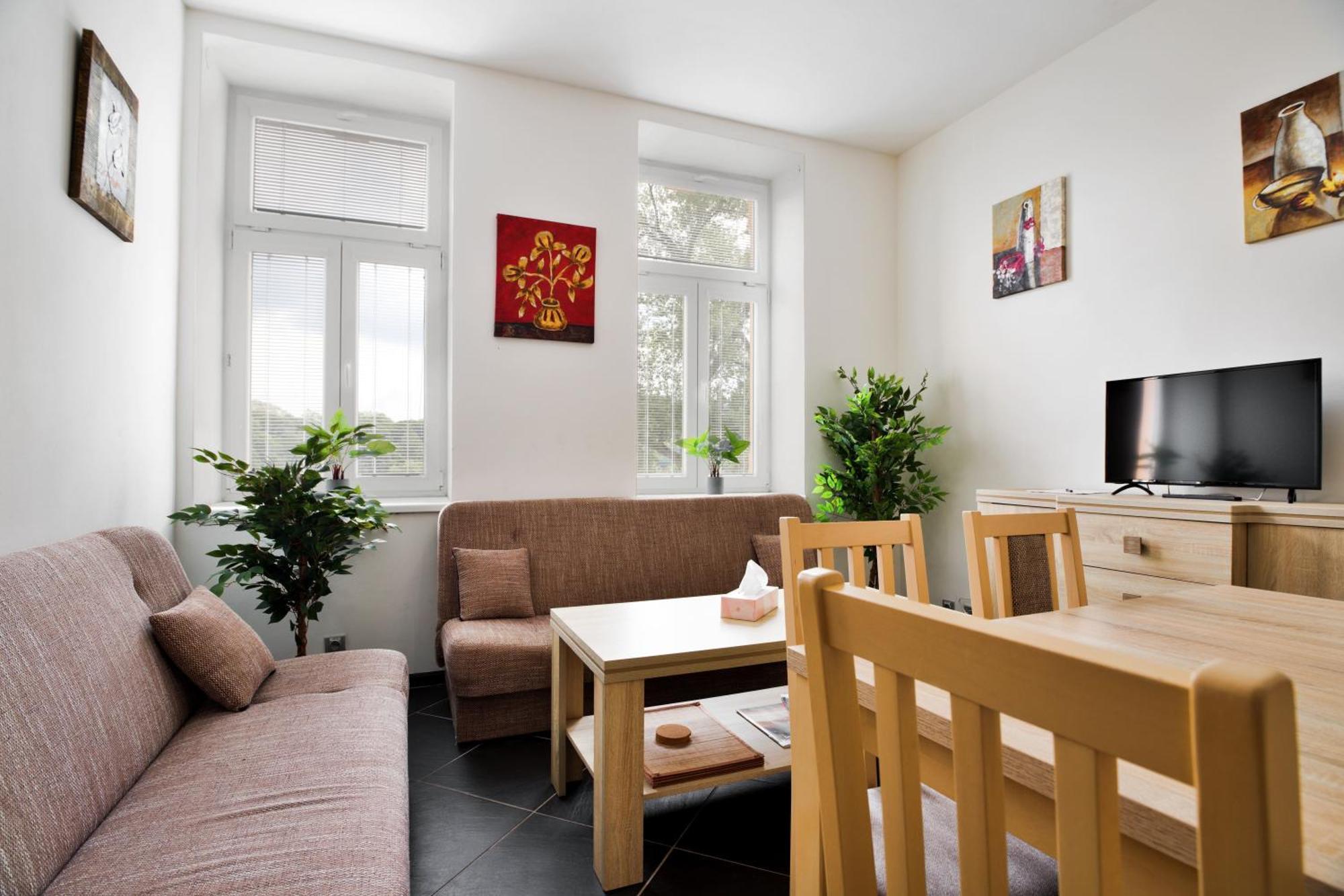 Apartmany ジェチーン エクステリア 写真