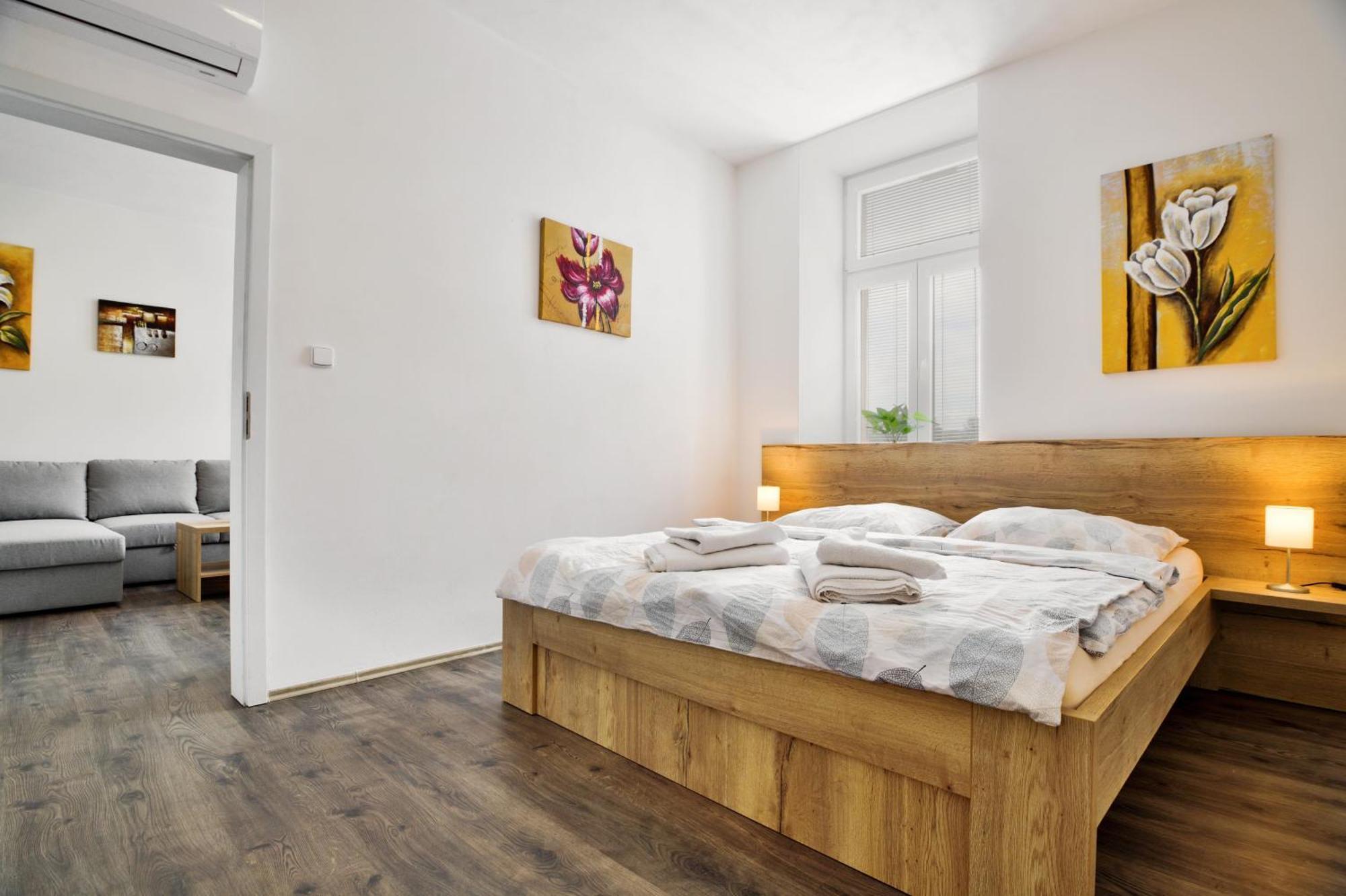 Apartmany ジェチーン エクステリア 写真