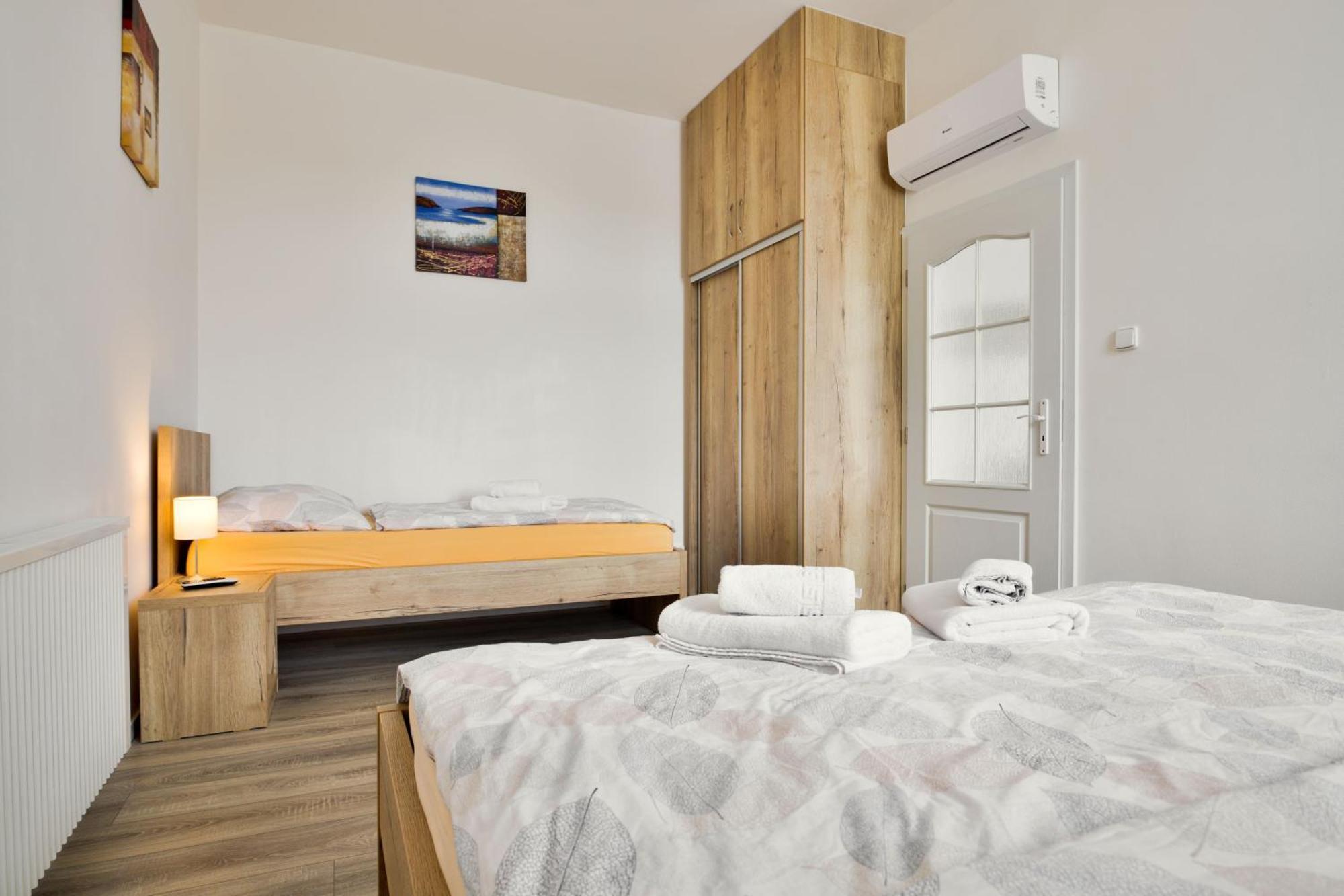 Apartmany ジェチーン エクステリア 写真