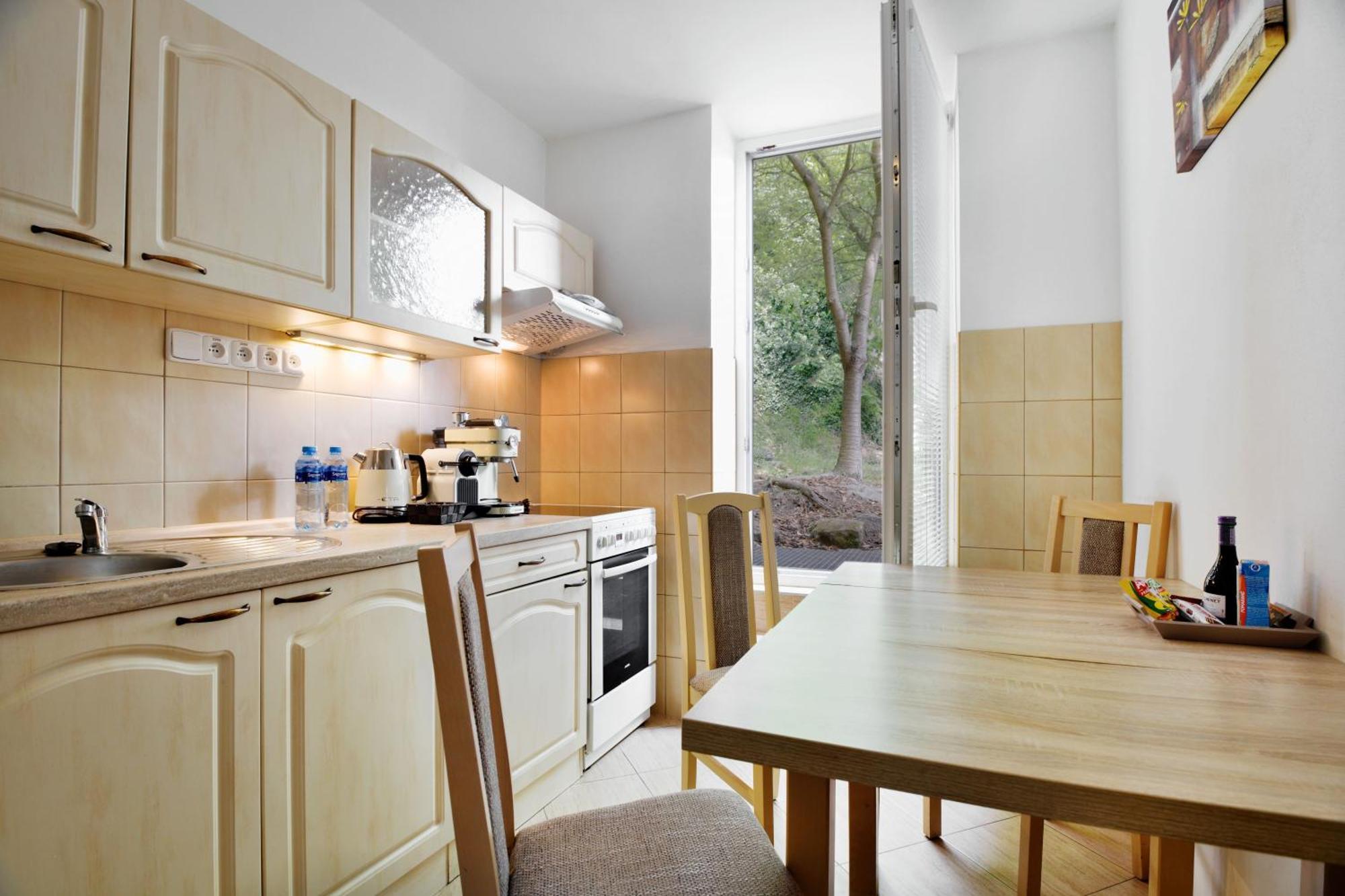 Apartmany ジェチーン エクステリア 写真